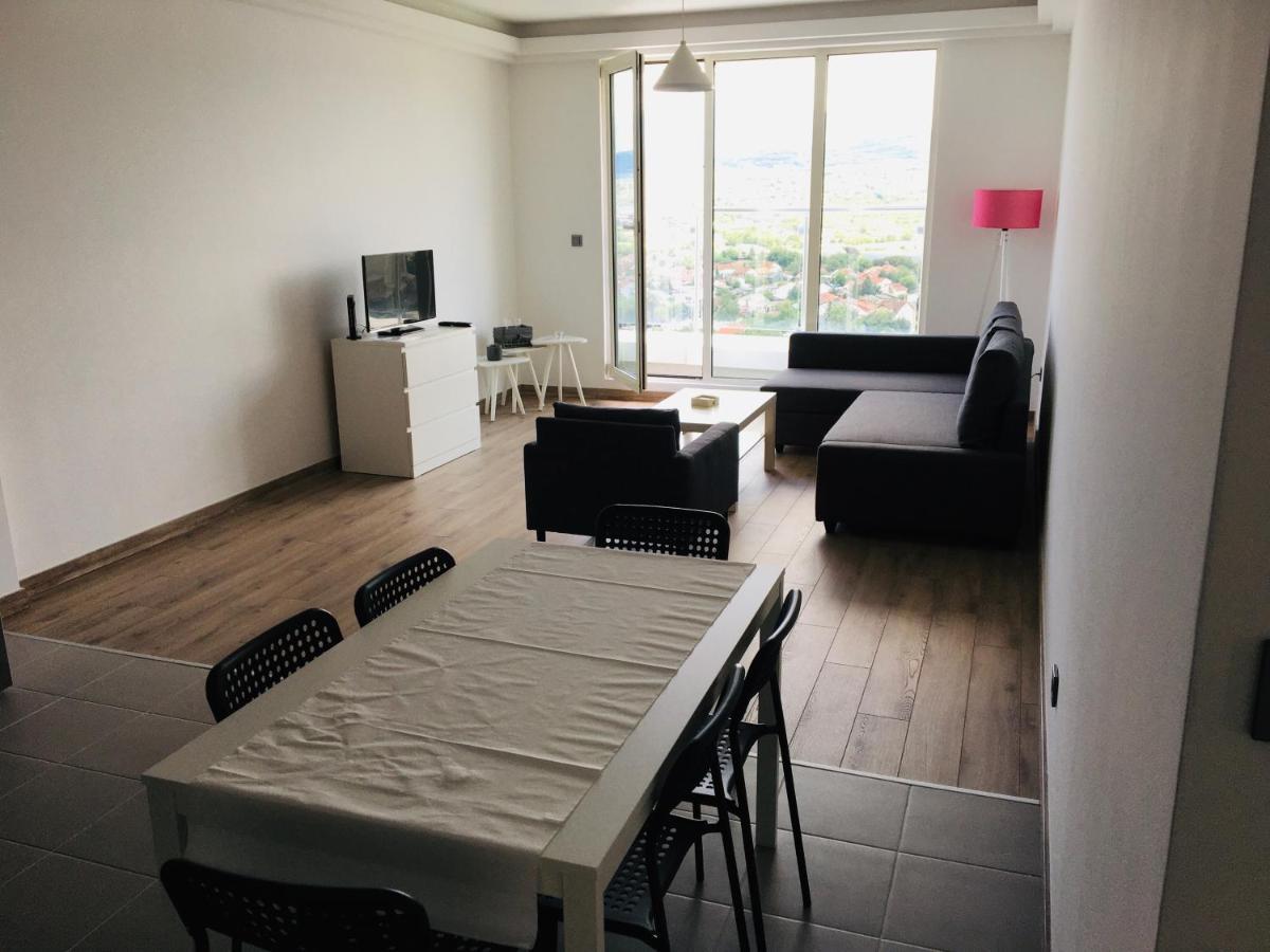 Mdm Sky Apartments 스코페 외부 사진