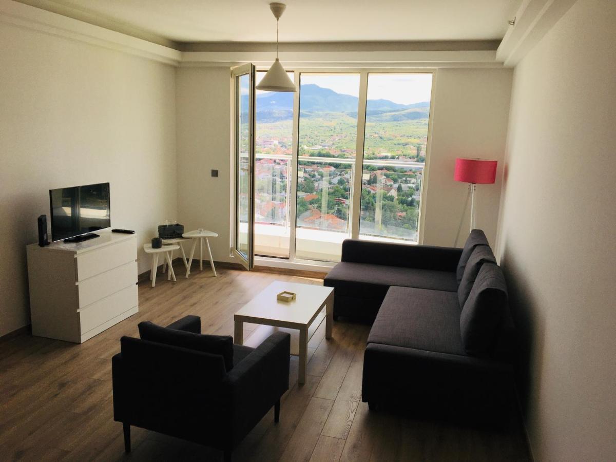 Mdm Sky Apartments 스코페 외부 사진