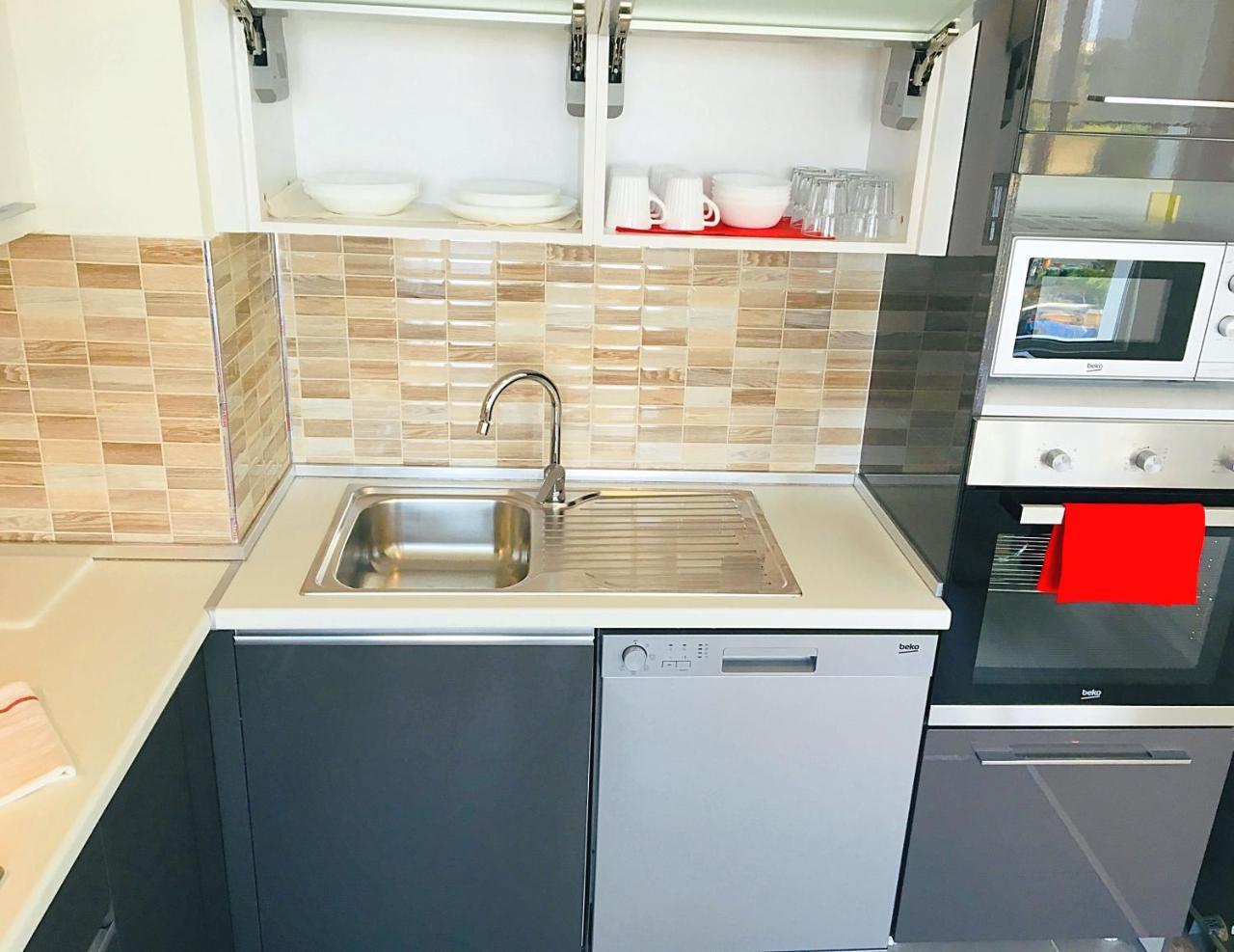Mdm Sky Apartments 스코페 외부 사진